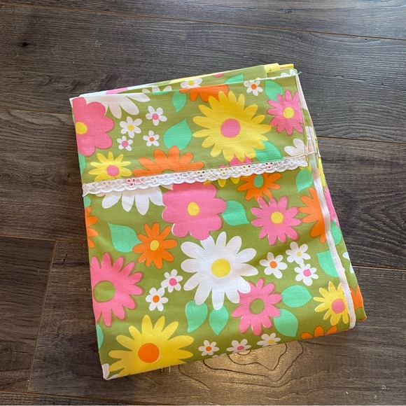Vintage Wabasso flat sheet Marvel Press double top flat flower power - Picture 2 of 4